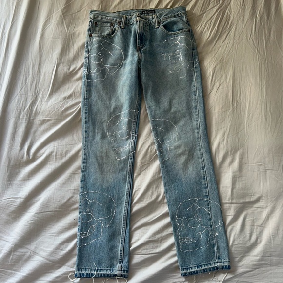 Customized Levi 511 Jeans 32x32 with Rhinestone Skull Details - Picture 1 of 9